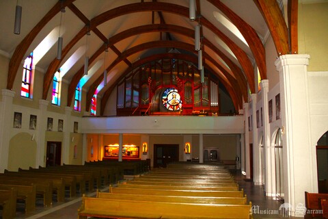 Prospekt – widok z wnętrza kościoła
