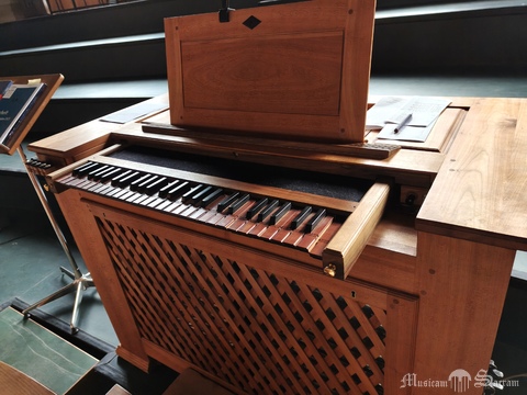 Ogólny widok instrumentu