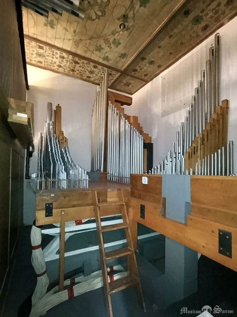 Wnętrze instrumentu