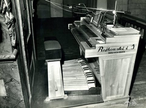 Stół gry organów firmy T. Rajkowskiego z lat 1977-1981